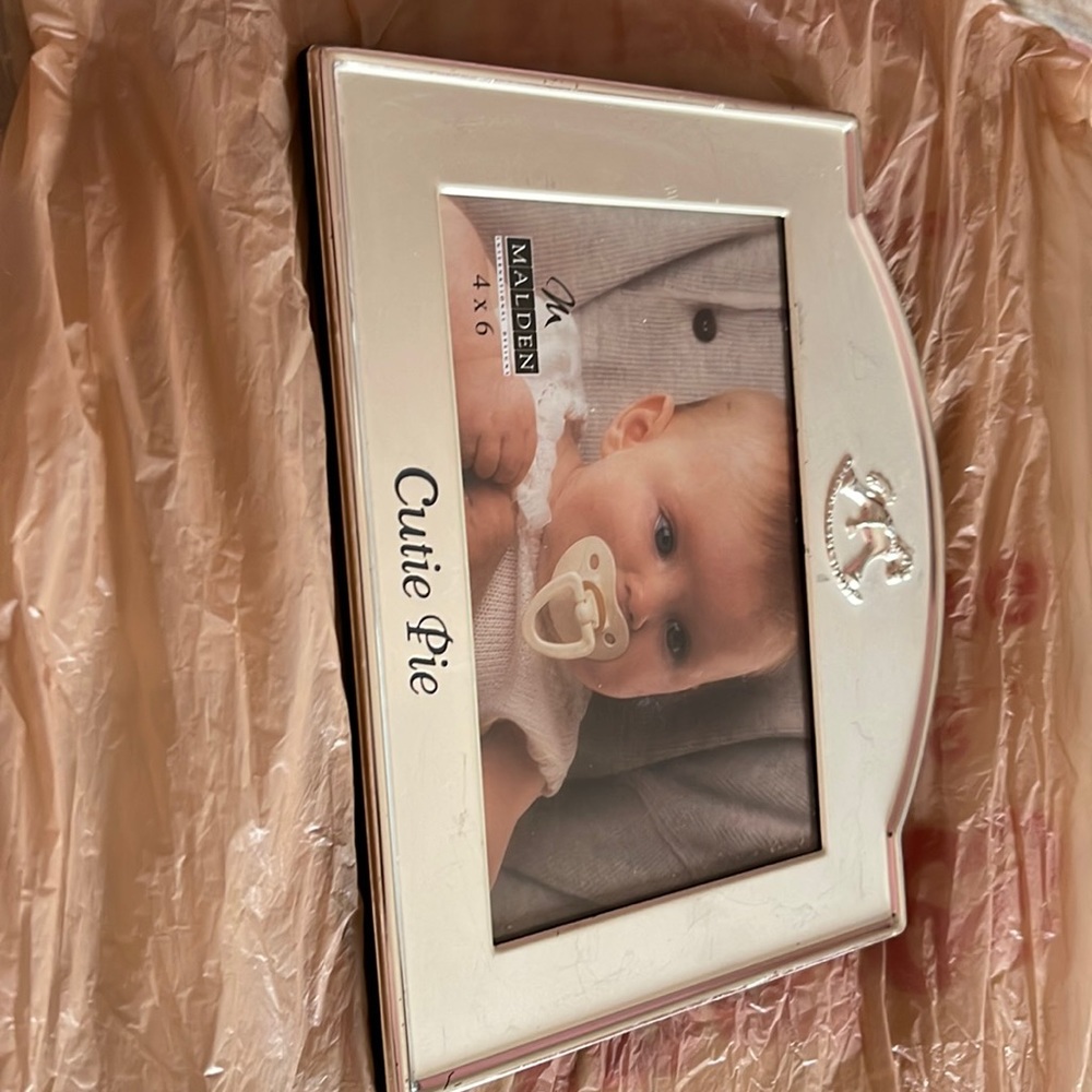 Malden baby picture frame.
